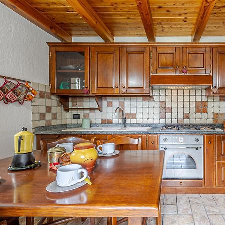 Апартаменты Casa Beatrice - Wifi, Parcheggio E Vista Montagna - Cour 0231 Курмайор Экстерьер фото
