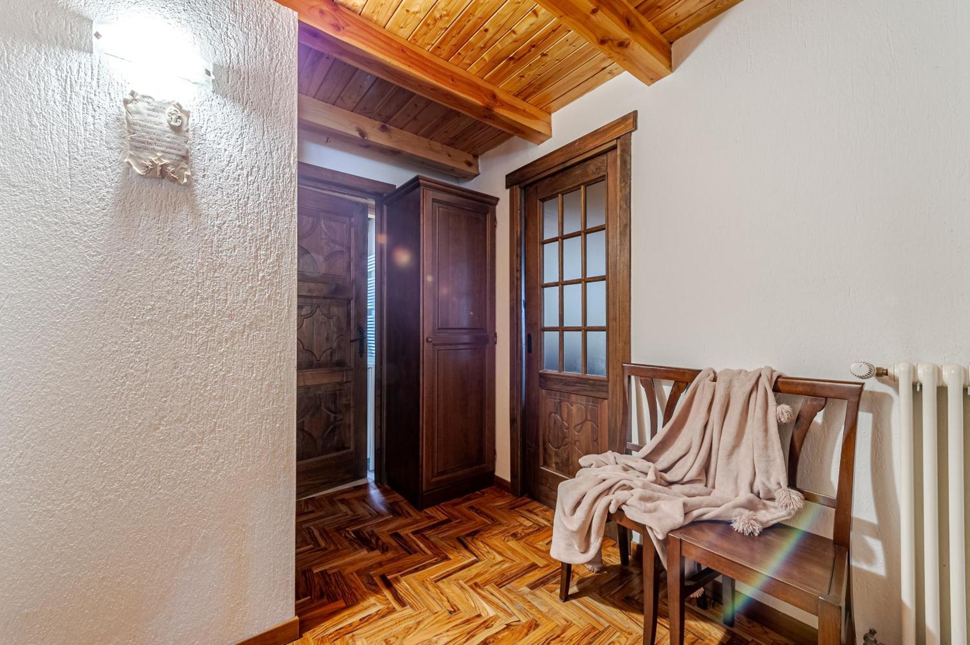 Апартаменты Casa Beatrice - Wifi, Parcheggio E Vista Montagna - Cour 0231 Курмайор Экстерьер фото